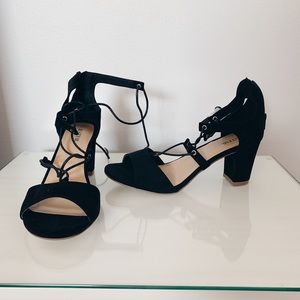 Black lace up chunky heel